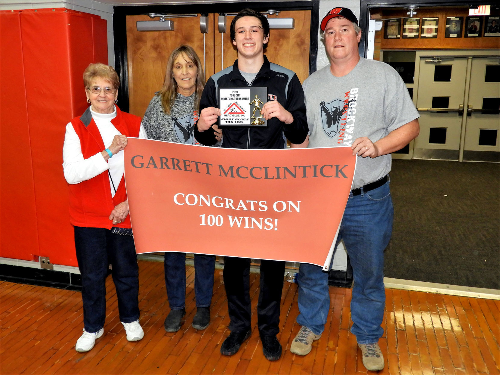 20190107-ce-sp McClintick with family